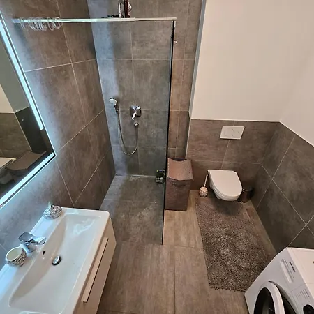 Apartament Kum