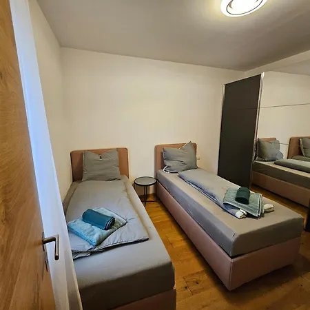 Kum Apartament *